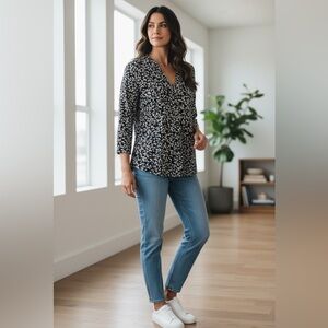 Two by Vince Camuto Leaf Print Blouse Large NWT | Flowy Drape Chic Top